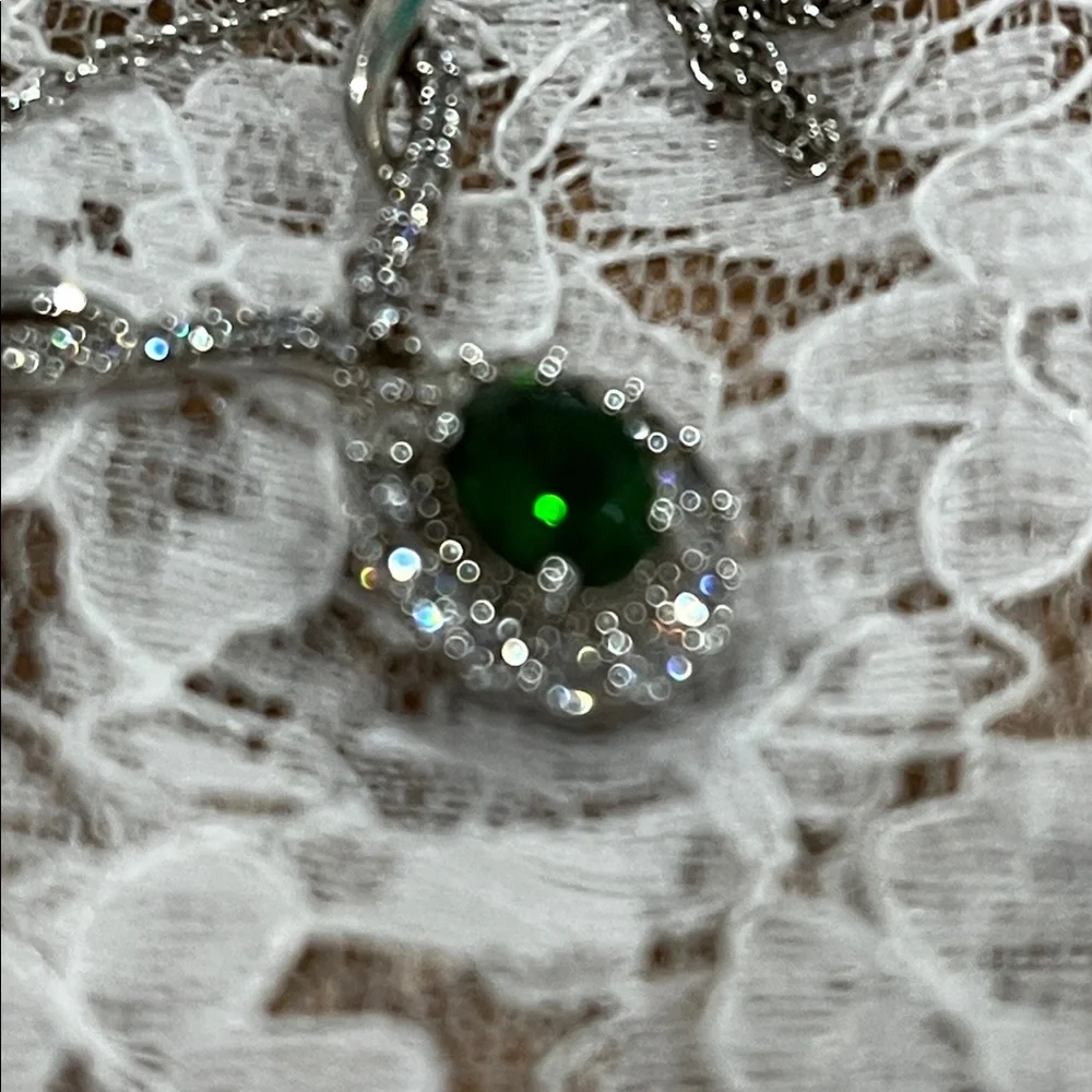 Elegant 925 Chrome Diopside Necklace & Moissanite - Picture 6 of 7